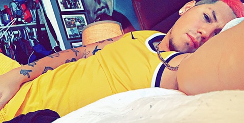prettyyboyy OnlyFans - Free Access to 32 Videos & 49 Photos Onlyfans Free Access
