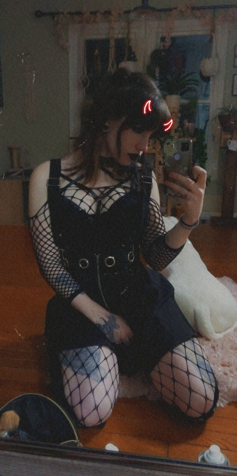 punkchic OnlyFans - Free Access to 32 Videos & 49 Photos Onlyfans Free Access