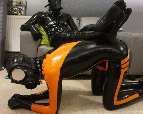 pup_qu1nn OnlyFans - Free Access to 32 Videos & 49 Photos Onlyfans Free Access