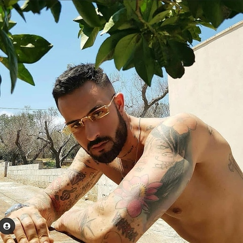 rebelman19 OnlyFans - Free Access to 32 Videos & 49 Photos Onlyfans Free Access