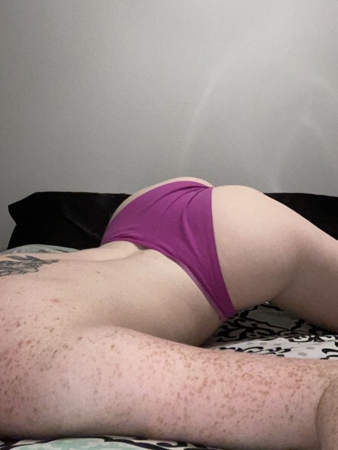 red_star00 OnlyFans - Free Access to 32 Videos & 98 Photos Onlyfans Free Access