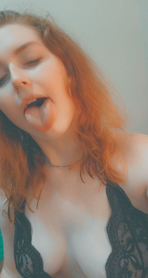 redhead_princess69 OnlyFans - Free Access to 32 Videos & 49 Photos Onlyfans Free Access