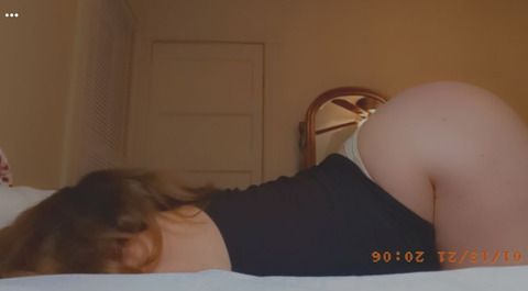 redheaded_420 OnlyFans - Free Access to 32 Videos & 49 Photos Onlyfans Free Access