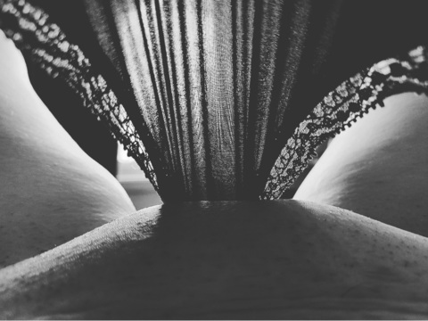redlexxxa OnlyFans - Free Access to 32 Videos & 49 Photos Onlyfans Free Access
