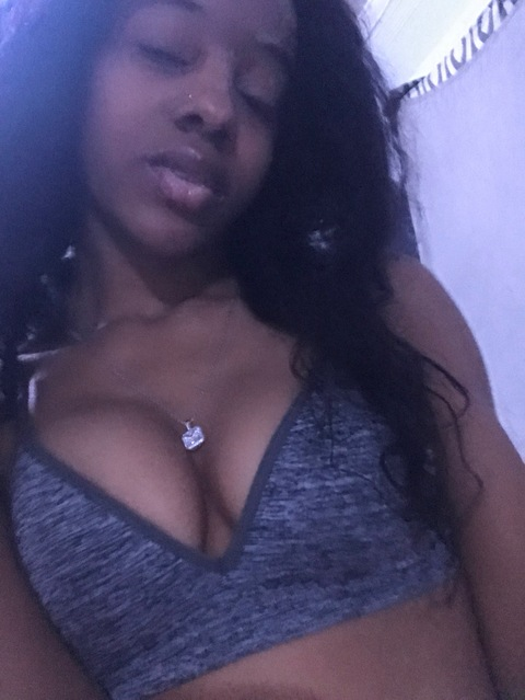 redridinhood OnlyFans - Free Access to 32 Videos & 49 Photos Onlyfans Free Access