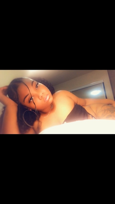 redssecretcloset OnlyFans - Free Access to 32 Videos & 49 Photos Onlyfans Free Access