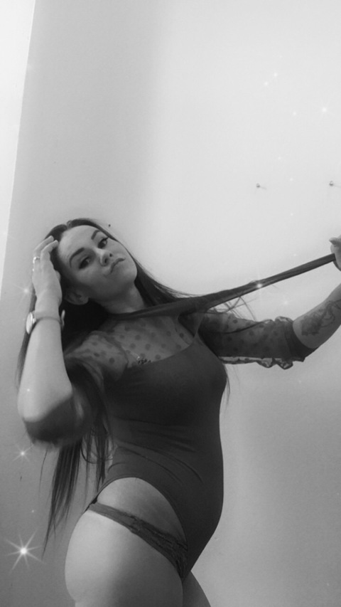 renike_pikike OnlyFans - Free Access to 32 Videos & 68 Photos Onlyfans Free Access