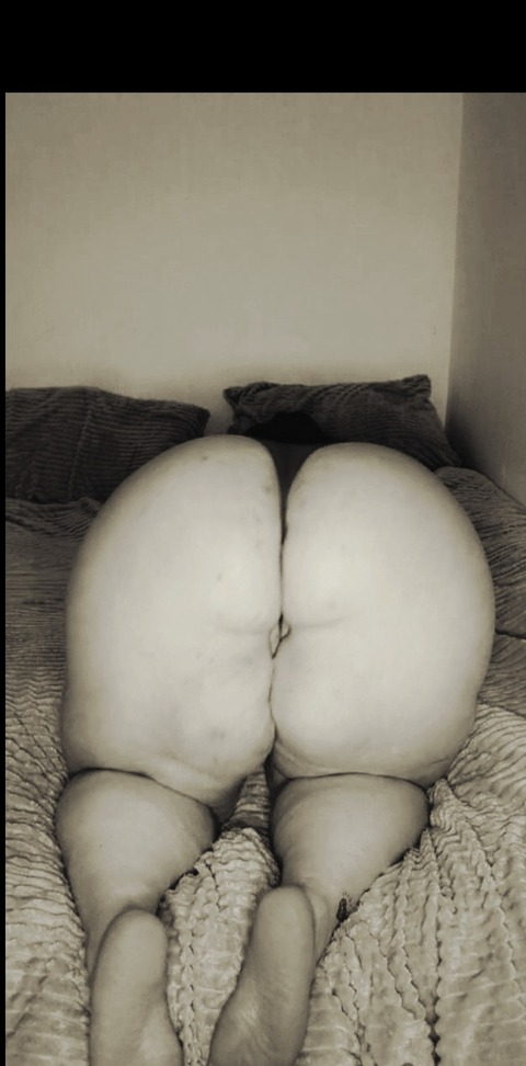rennierose22 OnlyFans - Free Access to 51 Videos & 106 Photos Onlyfans Free Access