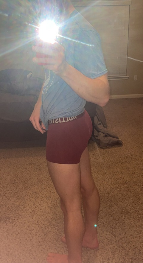 riley_twink OnlyFans - Free Access to 32 Videos & 49 Photos Onlyfans Free Access