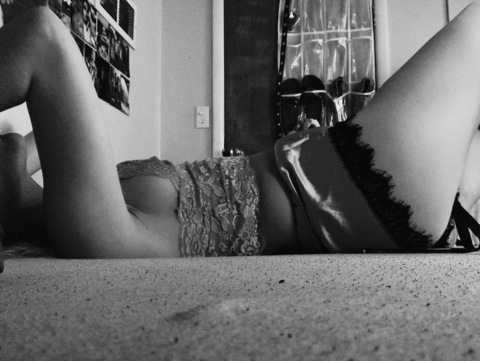 rina0106 OnlyFans - Free Access to 32 Videos & 49 Photos Onlyfans Free Access