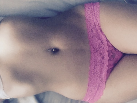 risquecuban OnlyFans - Free Access to 32 Videos & 49 Photos Onlyfans Free Access