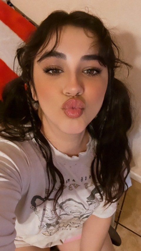rosacarolinaaaa OnlyFans - Free Access to 32 Videos & 49 Photos Onlyfans Free Access