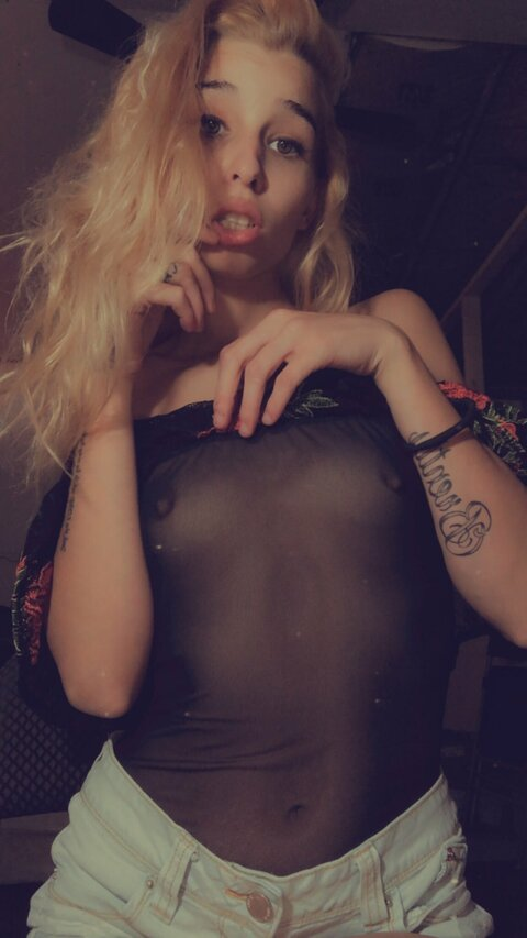 roselavalle15 OnlyFans - Free Access to 51 Videos & 203 Photos Onlyfans Free Access