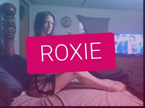 roxiemoon276 OnlyFans - Free Access to 32 Videos & 101 Photos Onlyfans Free Access