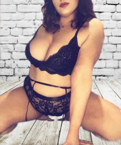 rubygoldie OnlyFans - Free Access to 32 Videos & 49 Photos Onlyfans Free Access