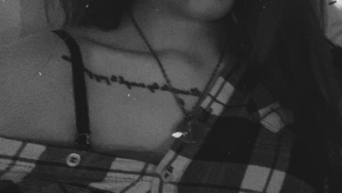 s.am0623 OnlyFans - Free Access to 32 Videos & 49 Photos Onlyfans Free Access