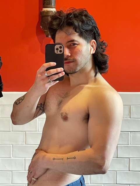 sadthiccdaddy OnlyFans - Free Access to 32 Videos & 49 Photos Onlyfans Free Access