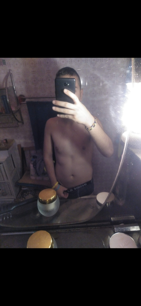 san2108 OnlyFans - Free Access to 32 Videos & 49 Photos Onlyfans Free Access