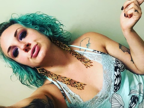 sarahchix OnlyFans - Free Access to 53 Videos & 49 Photos Onlyfans Free Access