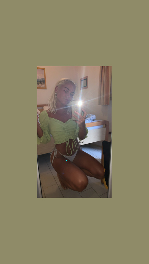 saschapetersen25 OnlyFans - Free Access to 32 Videos & 49 Photos Onlyfans Free Access