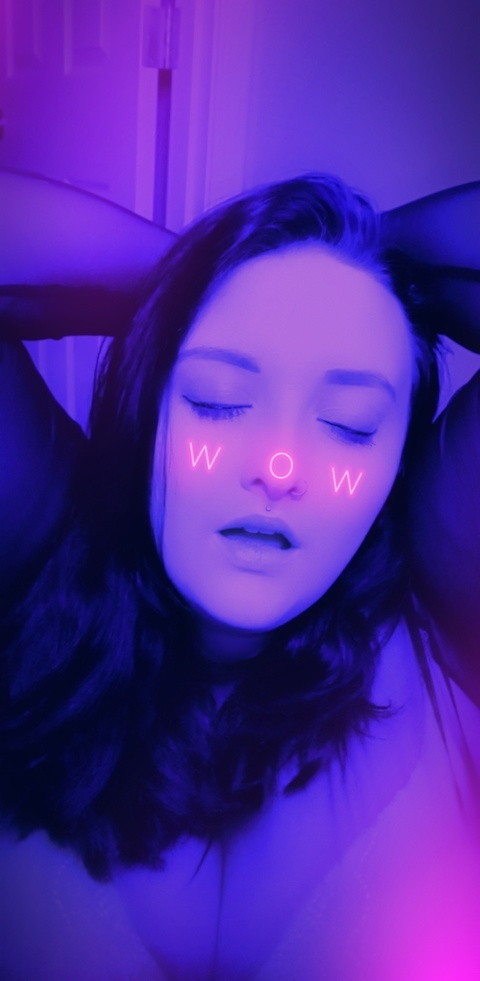 sassandtitties OnlyFans - Free Access to 32 Videos & 184 Photos Onlyfans Free Access