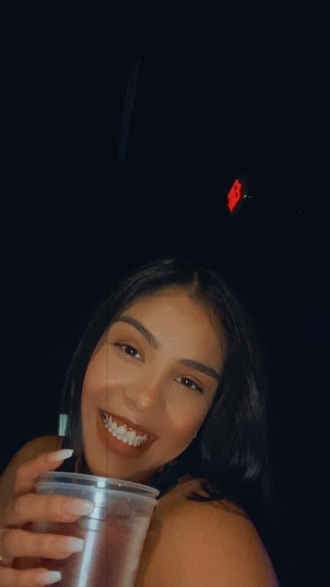 sasweetheart04 OnlyFans - Free Access to 32 Videos & 49 Photos Onlyfans Free Access