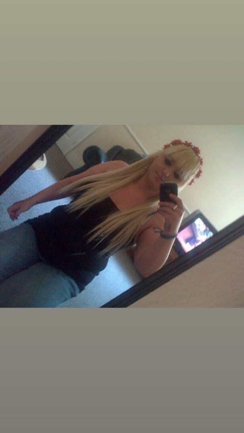 sauceysara OnlyFans - Free Access to 32 Videos & 49 Photos Onlyfans Free Access