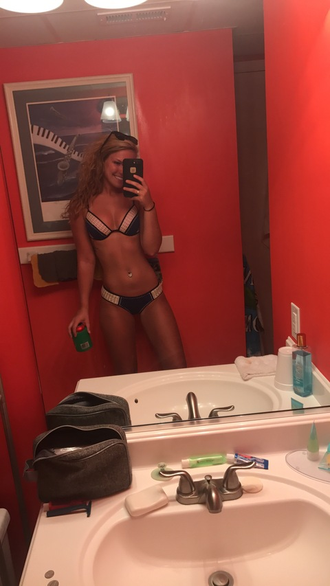 savannahj97 OnlyFans - Free Access to 32 Videos & 49 Photos Onlyfans Free Access