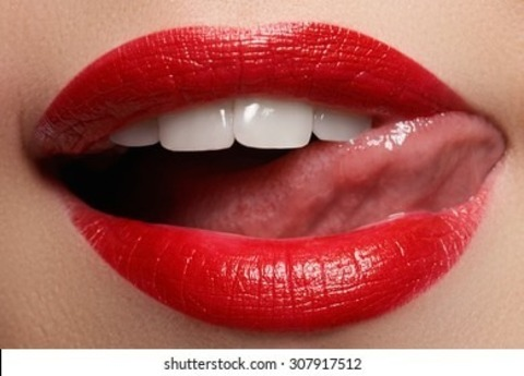 secretsweetxx OnlyFans - Free Access to 32 Videos & 49 Photos Onlyfans Free Access