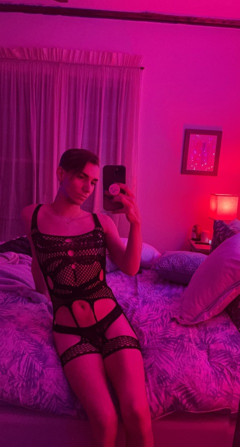 seeley_noah96 OnlyFans - Free Access to 84 Videos & 49 Photos Onlyfans Free Access