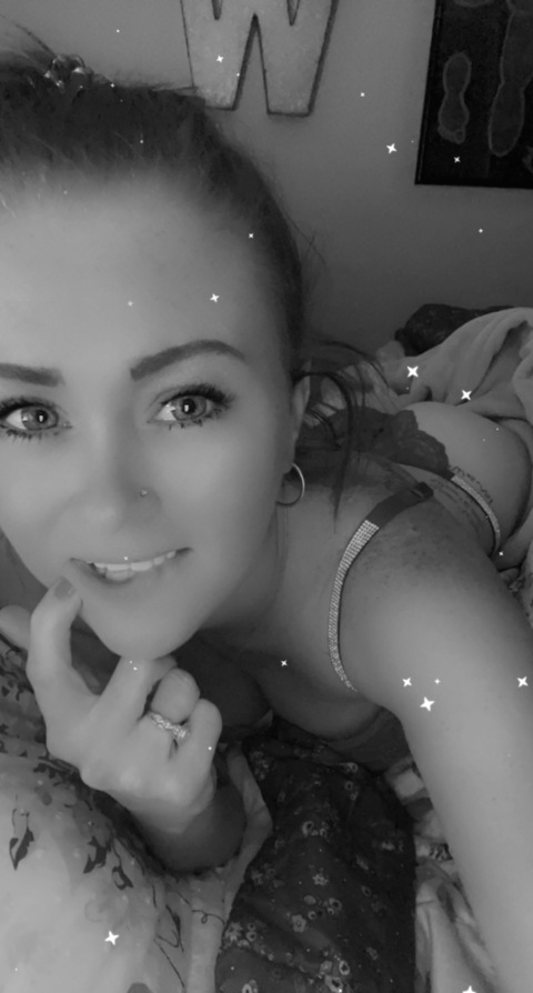 sexiired32 OnlyFans - Free Access to 42 Videos & 69 Photos Onlyfans Free Access