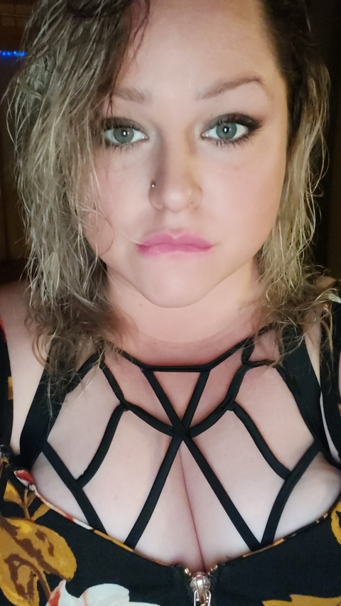 sexy420xxx OnlyFans - Free Access to 32 Videos & 49 Photos Onlyfans Free Access