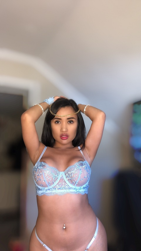 sexybutgoodgirlblogg OnlyFans - Free Access to 134 Videos & 738 Photos Onlyfans Free Access