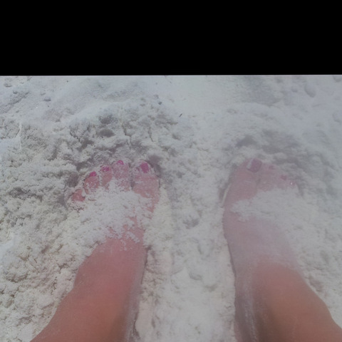 sexyfeetandhim OnlyFans - Free Access to 32 Videos & 49 Photos Onlyfans Free Access