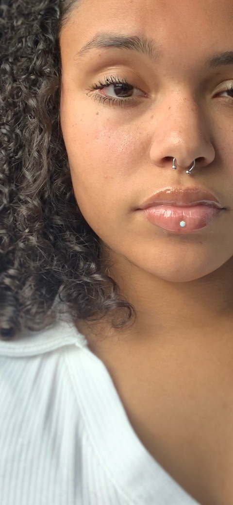 sgxxoxo OnlyFans - Free Access to 32 Videos & 49 Photos Onlyfans Free Access