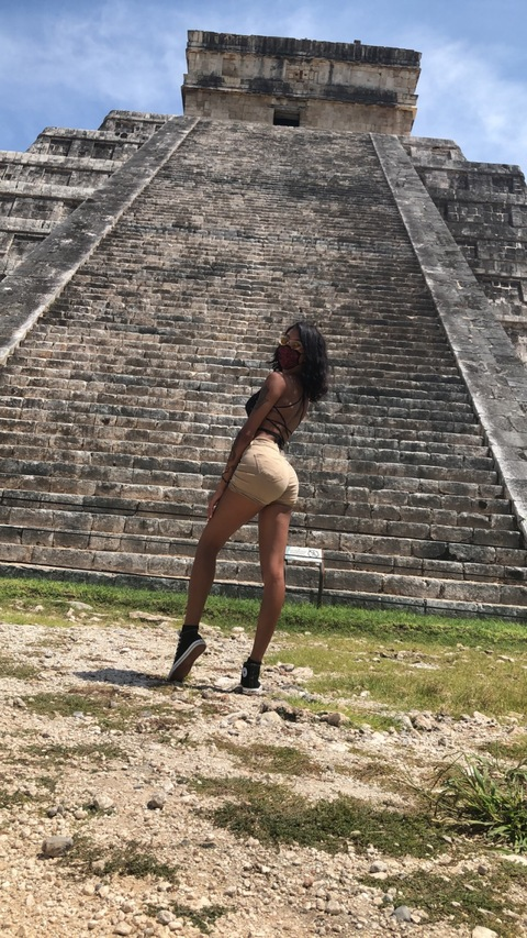 shamsfans_14 OnlyFans - Free Access to 139 Videos & 205 Photos Onlyfans Free Access