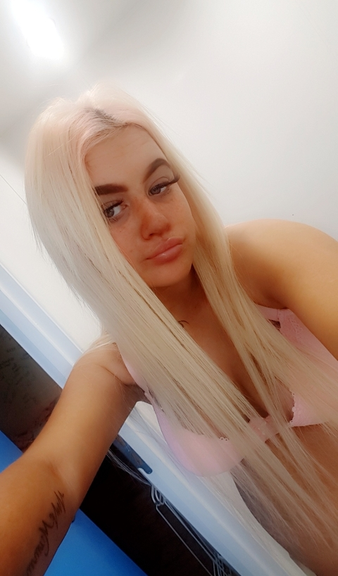 shannxn OnlyFans - Free Access to 32 Videos & 49 Photos Onlyfans Free Access