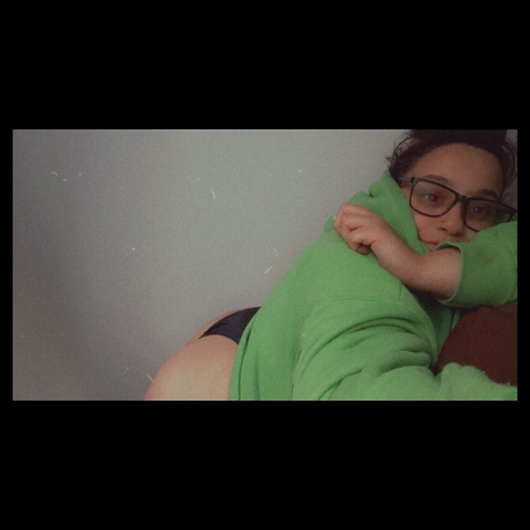 shayruthhh_ OnlyFans - Free Access to 32 Videos & 49 Photos Onlyfans Free Access