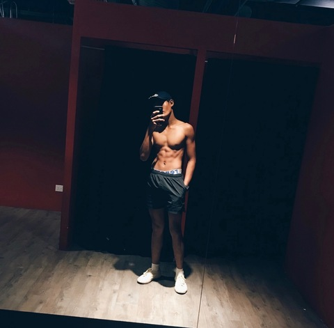 shfqq22 OnlyFans - Free Access to 32 Videos & 49 Photos Onlyfans Free Access