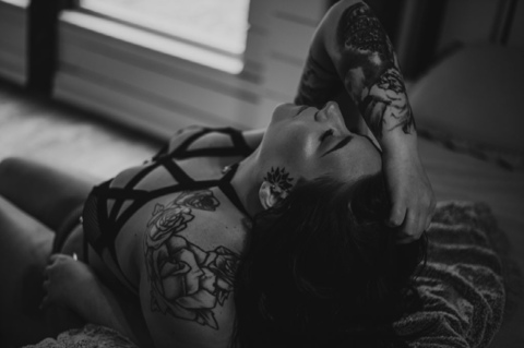 shhlay1 OnlyFans - Free Access to 32 Videos & 49 Photos Onlyfans Free Access