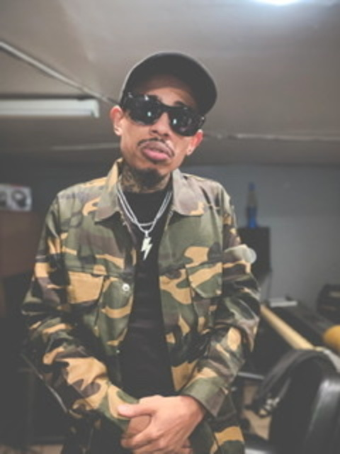 sincere267 OnlyFans - Free Access to 32 Videos & 49 Photos Onlyfans Free Access