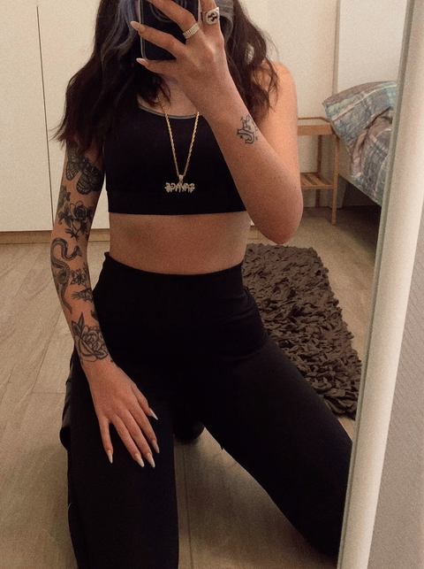 skandiii OnlyFans - Free Access to 32 Videos & 49 Photos Onlyfans Free Access