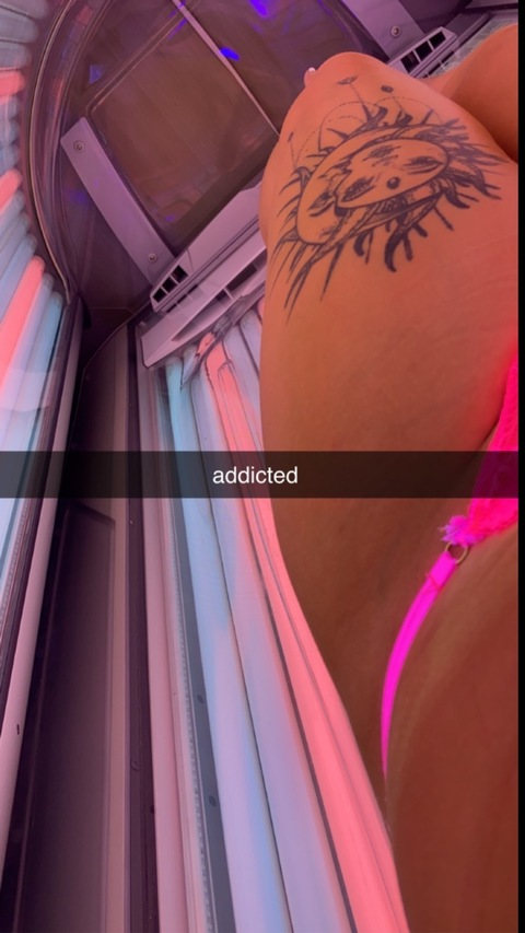 skyelizbeth02 OnlyFans - Free Access to 32 Videos & 49 Photos Onlyfans Free Access