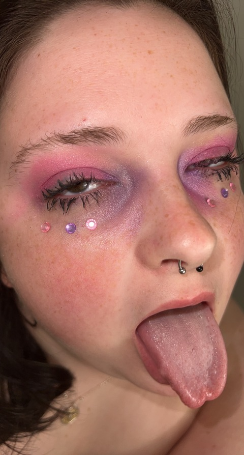 skylaleooo OnlyFans - Free Access to 32 Videos & 49 Photos Onlyfans Free Access