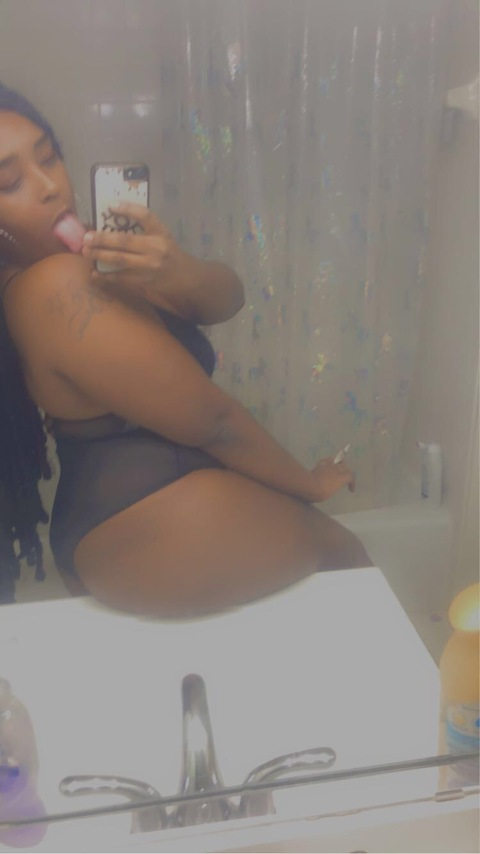 sluttyyindiaaa OnlyFans - Free Access to 40 Videos & 49 Photos Onlyfans Free Access