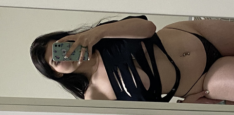 slxttypawg OnlyFans - Free Access to 32 Videos & 49 Photos Onlyfans Free Access