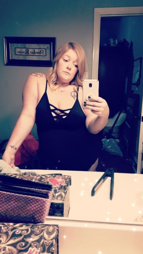 smacsarita24 OnlyFans - Free Access to 32 Videos & 49 Photos Onlyfans Free Access