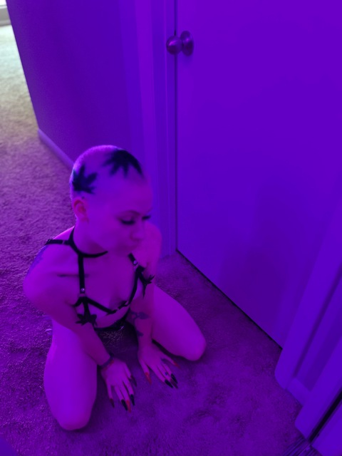 smokinbabybitch OnlyFans - Free Access to 33 Videos & 201 Photos Onlyfans Free Access