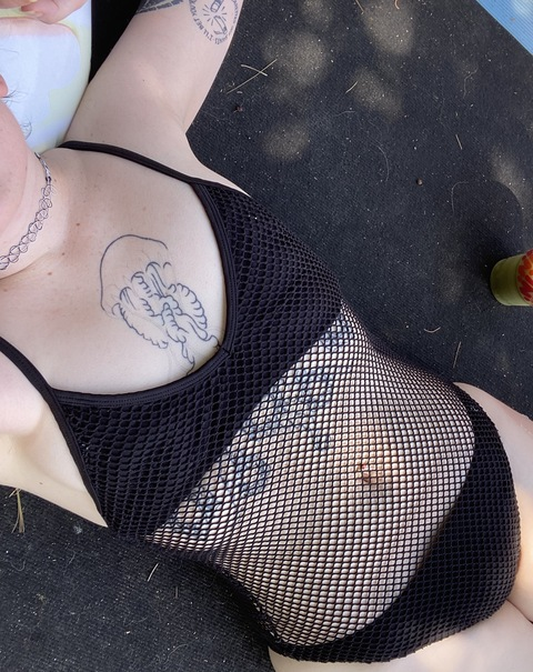 smolspookybb OnlyFans - Free Access to 32 Videos & 111 Photos Onlyfans Free Access