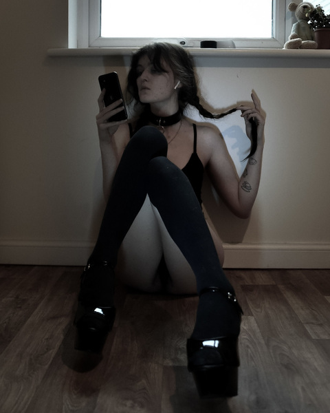 snenby OnlyFans - Free Access to 32 Videos & 49 Photos Onlyfans Free Access